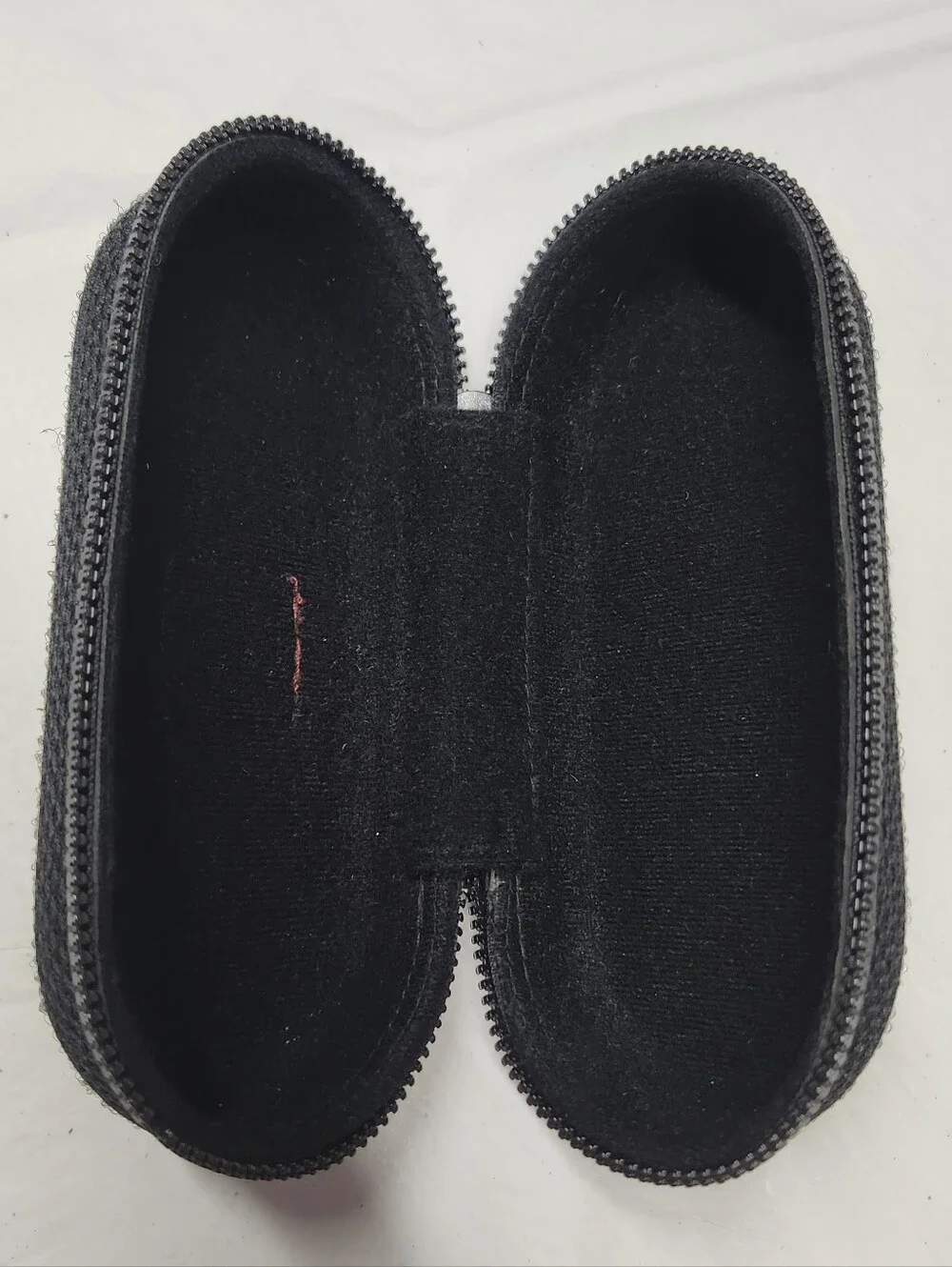 The North Face Black Mesh Sunglasses/Eyewear Case with Red Logo